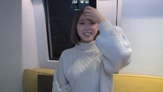 74EEE蹭丝袜屁股